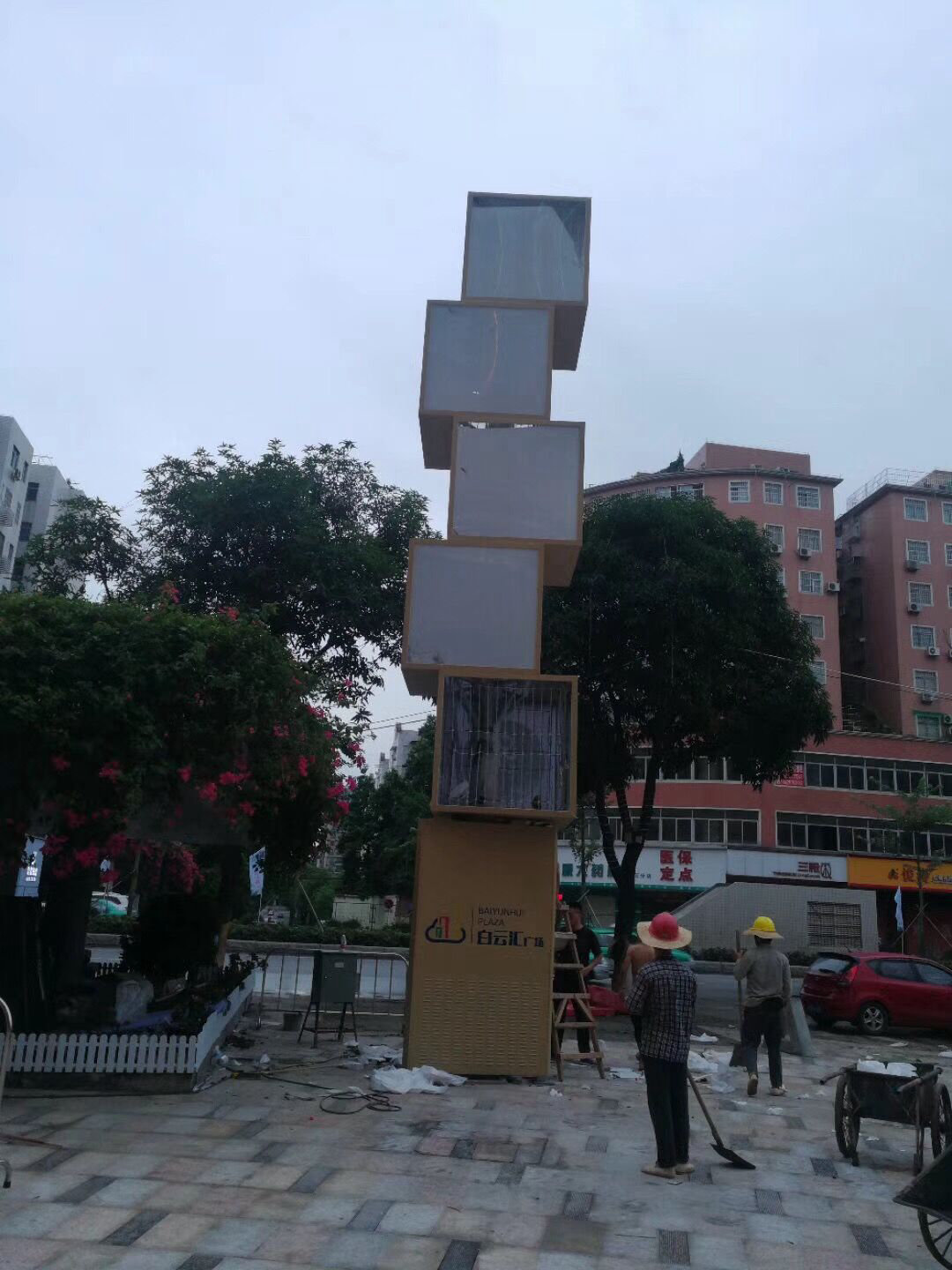 立柱旋转广告灯箱 旋转广告标识制造安装